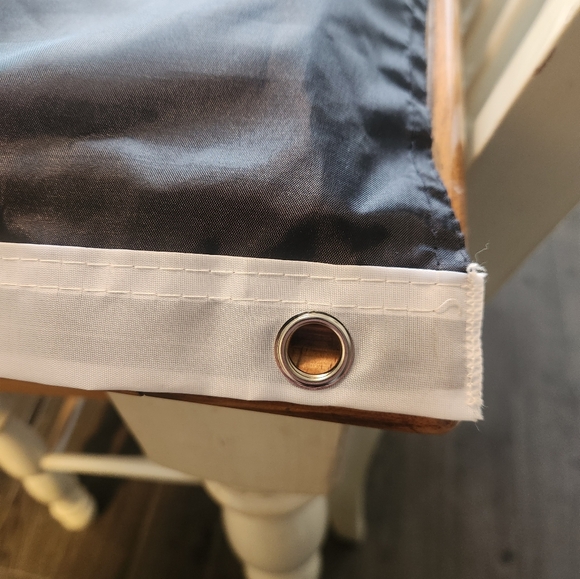 Toronto Raptors "We The North" Flag - Picture 4 of 4